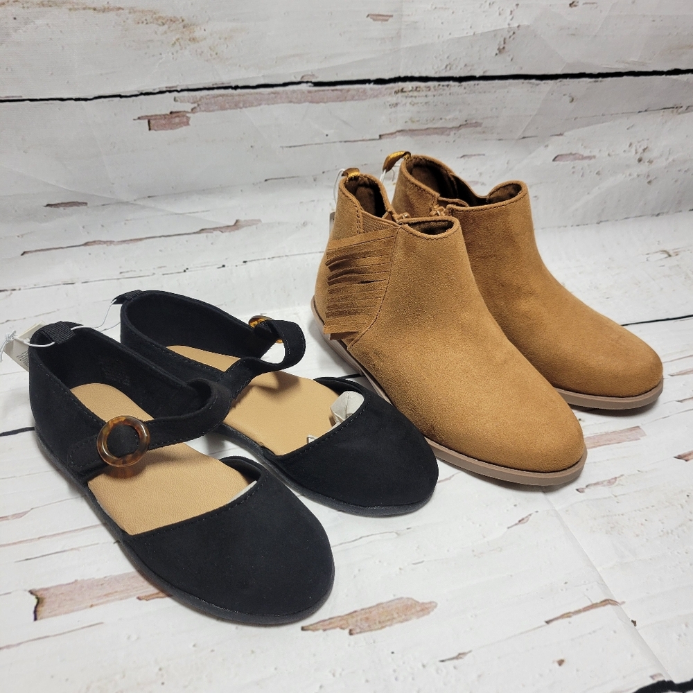 Old Navy 10 Toddler Girl Tan Ankle Chelsea Boots & Black Mary Jane Flat Shoes